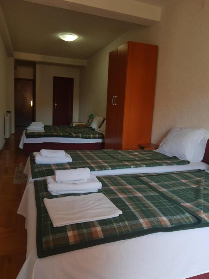 Hotel Montenegro Struga Esterno foto