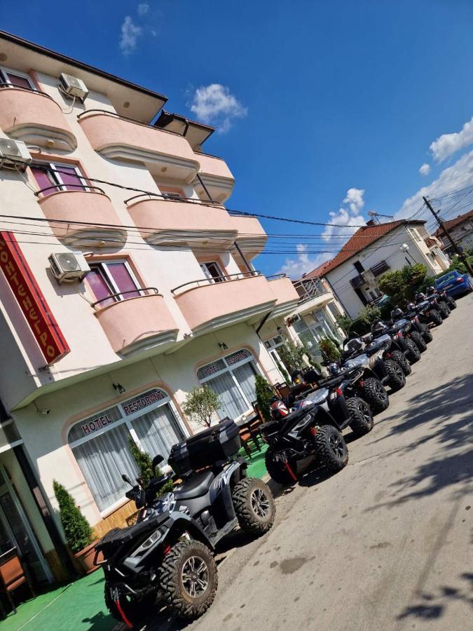 Hotel Montenegro Struga Esterno foto